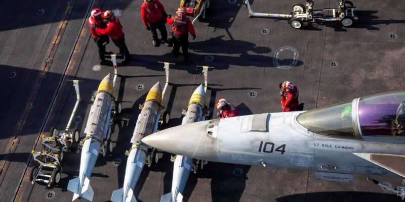 От Ирака до Ливии. Смена режима военным путем - успешная модель США? 1 76176917 403.jpg Deutsche Welle Смена режима