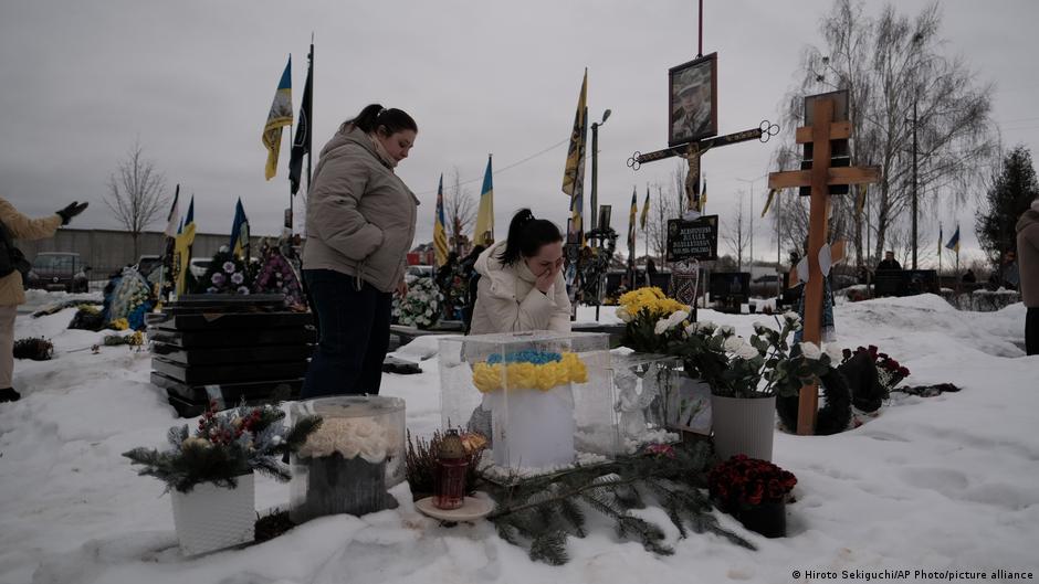 ЕС ввел санкции против россиян, ответственных за массовые убийства в Буче 1 76197359 403.jpg Deutsche Welle убийства в Буче