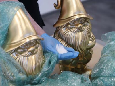 Немецкая таможня нашла кетамин на 1 млн евро в фигурках садовых гномов 3 76201627 403.jpg Deutsche Welle таможня