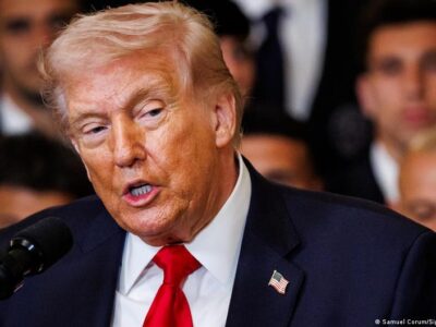 76242135 403.jpg Deutsche Welle Дональд Трамп, Сенат США