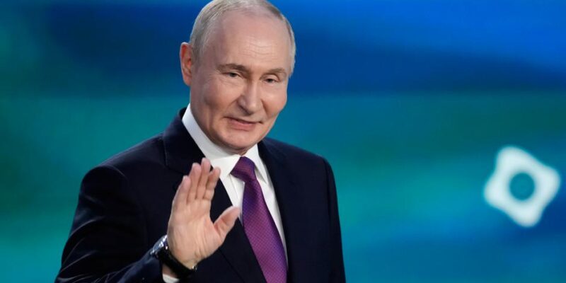 Олигархи богатеют, и Путин готовится к стрижке овец 1 76280260 403 1.jpg 1 Deutsche Welle олигарх