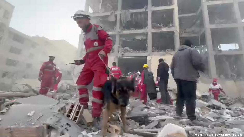 76288992 403.jpg Deutsche Welle война в Иране, население Ирана