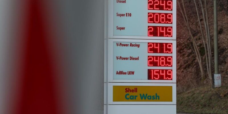 76292152 403.jpg Deutsche Welle нефть