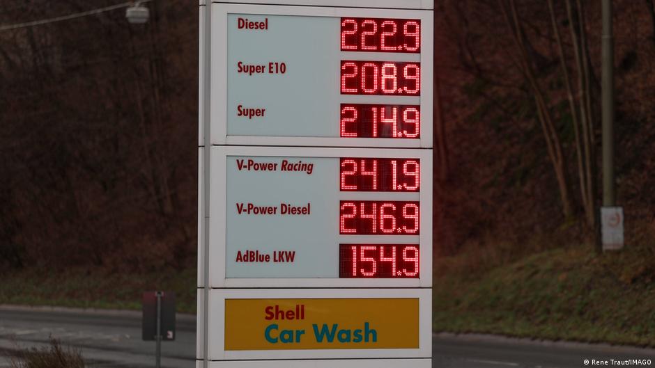 Цены на топливо в Германии растут второй день подряд 1 76358669 403.jpg Deutsche Welle цены на топливо