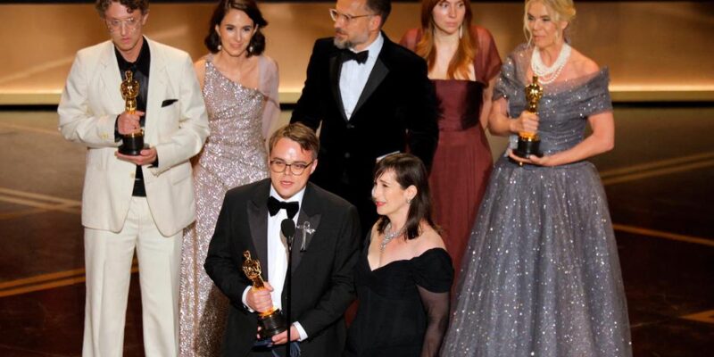 Государственные СМИ РФ умолчали о победе "Мистера Никто против Путина" на "Оскаре" 1 76370772 403 1.jpg 1 Deutsche Welle Оскар 2026