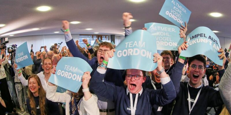 76477997 403.jpg Deutsche Welle ХДС-СДПГ-ХСС