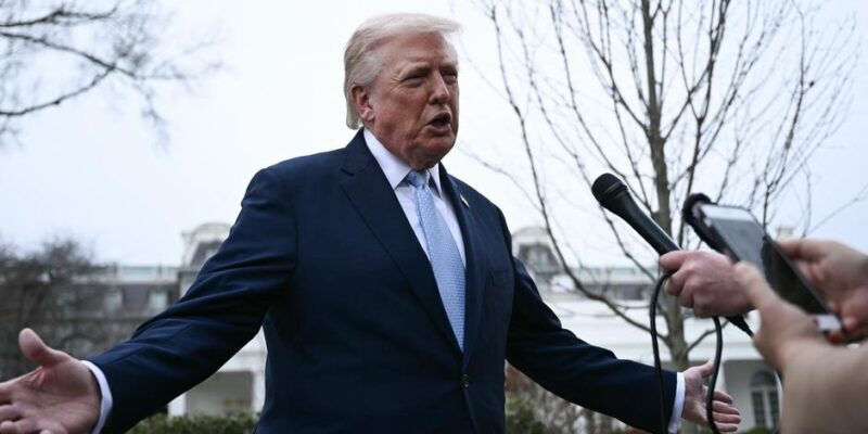 Трамп отложил удары по Ирану - перед этим прошли подозрительные биржевые сделки 1 76486161 403.jpg Deutsche Welle война с Ираном