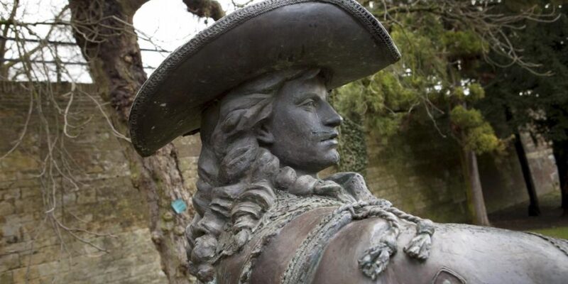 Тысяча чертей! Скелет д'Артаньяна обнаружен под полом церкви 1 76548482 403.jpg Deutsche Welle скелет д'Артаньяна