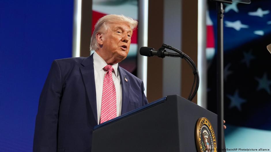 Трамп вновь ложно приписал Мерцу высказывания об Иране 1 76573722 403.jpg Deutsche Welle война в Иране