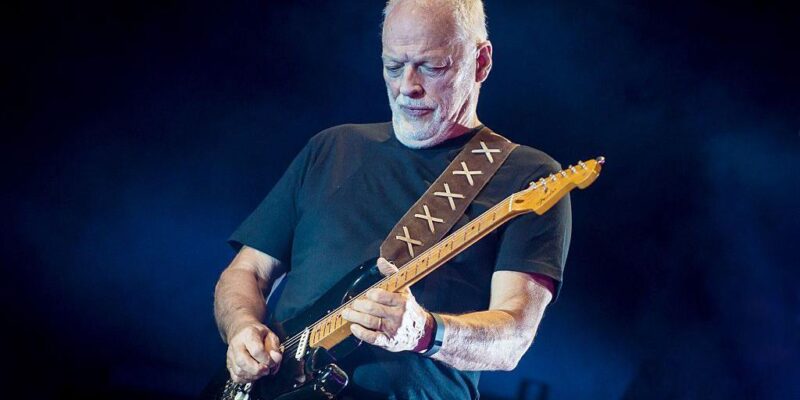 Самая дорогая гитара в мире. «Черный Stratocaster» Дэвида Гилмора из Pink Floyd продан за $14,6 млн 1 d7cb3440 1f1c 11f1 b5ee ad10117609fa.jpg Новости BBC гитара
