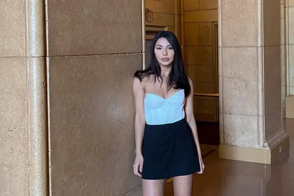 Азербайджанская студентка, задержанная ICE, освобождена после обращения Мамдани к Трампу 1 image 41 новости ICE, OC Media, Зохран Мамдани, Мамдани-Трамп, Эльмина Агаева