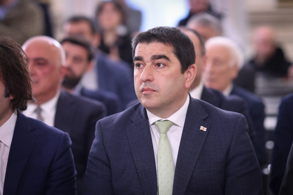 papuashvili zadumchivii новости 1700-летие провозглашения христианства государственной религией в Грузии, Католикос-Патриарх всея Грузии Илия Второй, Спикер парламента, Шалва Папуашвили