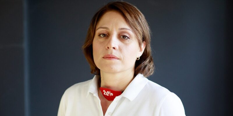 xoshtaria новости "Дроа!", Джордж Фоулкс, Элене Хоштария