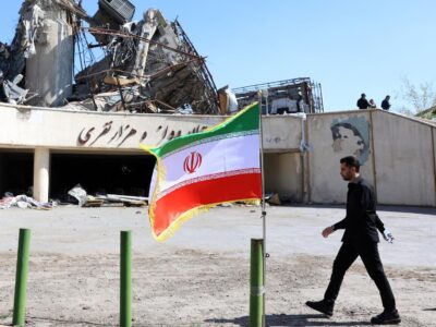 «Мы погружаемся все глубже». Иранцы ждут дедлайна Трампа и готовятся к ударам по инфраструктуре 2 45cb9240 31ca 11f1 a79a 77e93010d956.jpg Новости BBC война в Иране