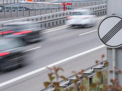 62720782 403.jpg Deutsche Welle немцы