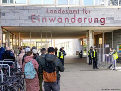 68608932 403.jpg Deutsche Welle прошения об убежище