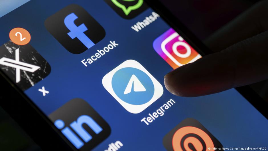 70093307 403.jpg Deutsche Welle интернет