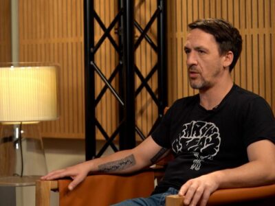 Актера Артура Смольянинова в РФ заочно приговорили к 8 годам колонии 3 70913428 403.jpg Deutsche Welle Артур Смольянинов