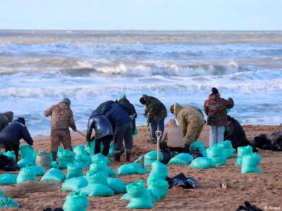 71095446 403.jpg Deutsche Welle нефть в море, Черное море