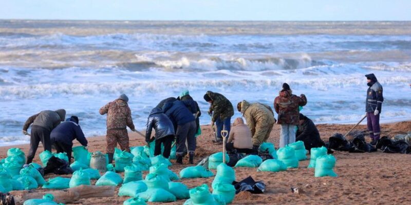 71095446 403.jpg Deutsche Welle нефть в море, Черное море