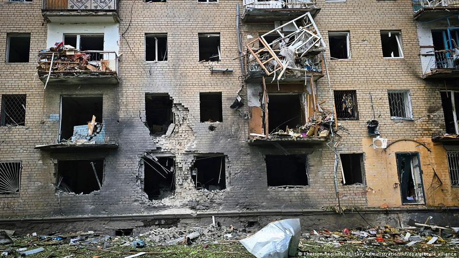 В результате ударов армии РФ по Херсону погибли четыре местных жителя 1 71432390 403.jpg Deutsche Welle Херсон