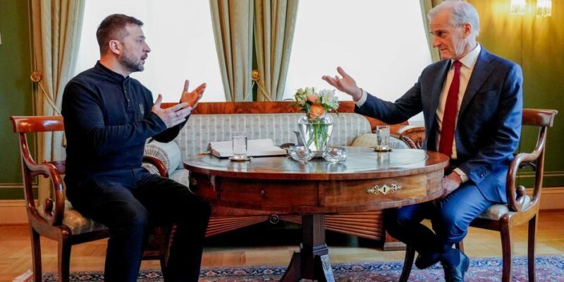 Украина и Норвегия договорились расширить оборонное сотрудничество 1 71986084 403.jpg Deutsche Welle Норвегия