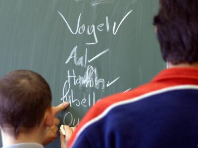 73350925 403.jpg Deutsche Welle мальчики Германии, показатели обучения, учеба в Германии