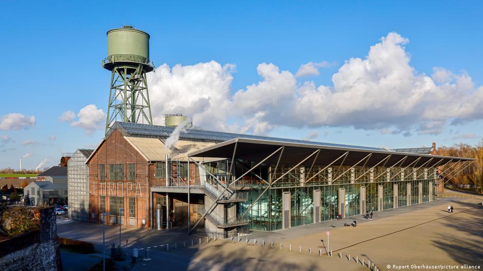 73539326 403.jpg Deutsche Welle Марина Абрамович