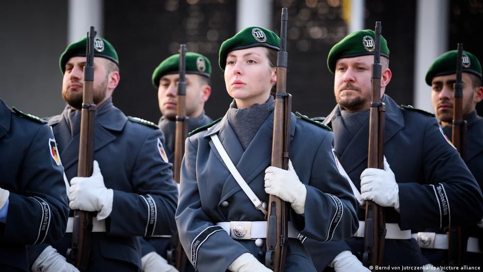 73766293 403.jpg Deutsche Welle германия, скандал