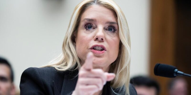 75930013 403.jpg Deutsche Welle Пэм Бонди