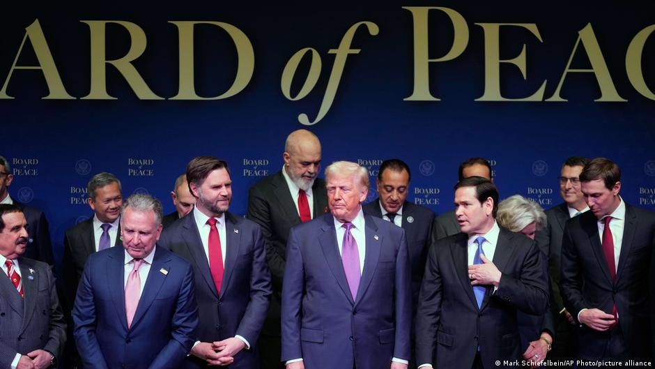 Только две страны поддержали деньгами "Совет мира" Трампа 1 76046840 403.jpg Deutsche Welle Дональд Трамп