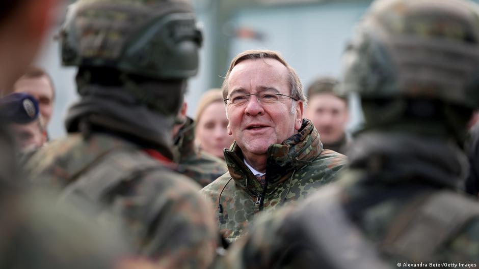 76524627 403.jpg Deutsche Welle Борис Писториус