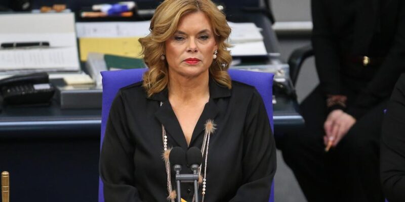 76574940 403.jpg Deutsche Welle взлом