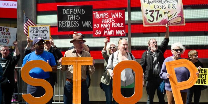 76666799 403.jpg Deutsche Welle война в Иране, пакистан