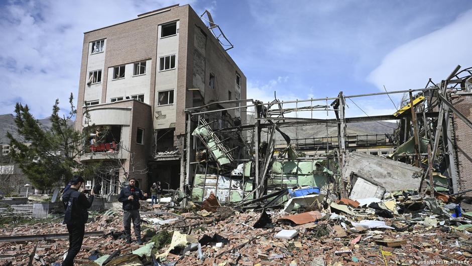 76676051 403 1.jpg 1 Deutsche Welle война в Иране, перемирие