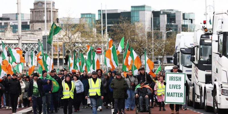 76751378 403.jpg Deutsche Welle Ирландия, цены на топливо