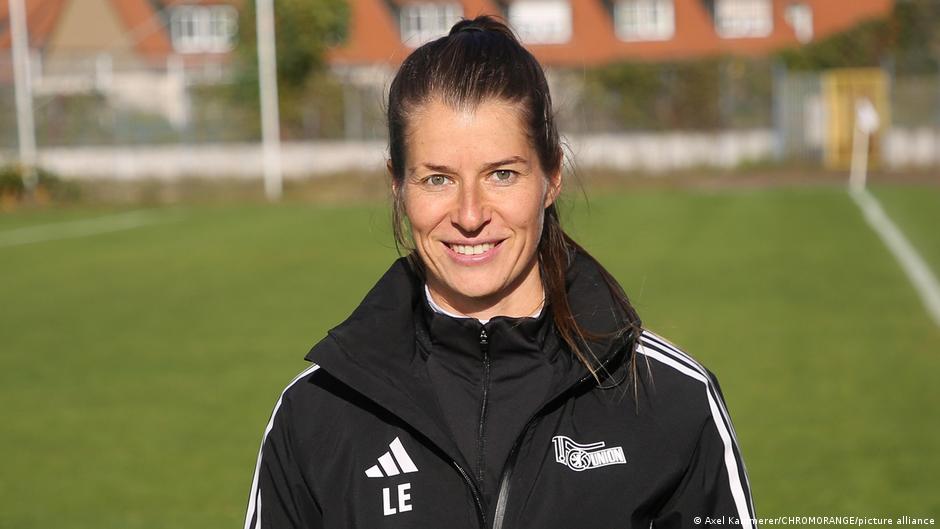 76752867 403.jpg Deutsche Welle Бундестаг, Мари-Луизе Эта