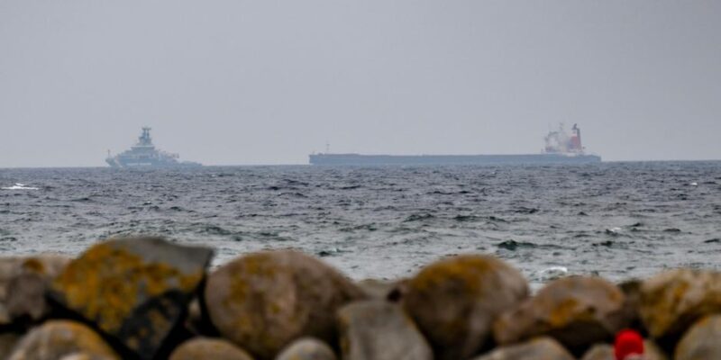 Власти Швеции оштрафовали капитана балкера, следовавшего из России 1 76754190 403.jpg Deutsche Welle Швеция