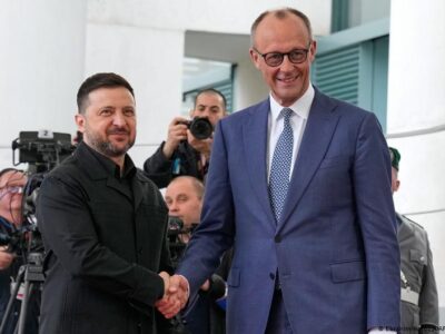 Мерц: Будем тесно работать с Киевом для возвращения беженцев 2 76773576 403.jpg Deutsche Welle Мерц-Зеленский