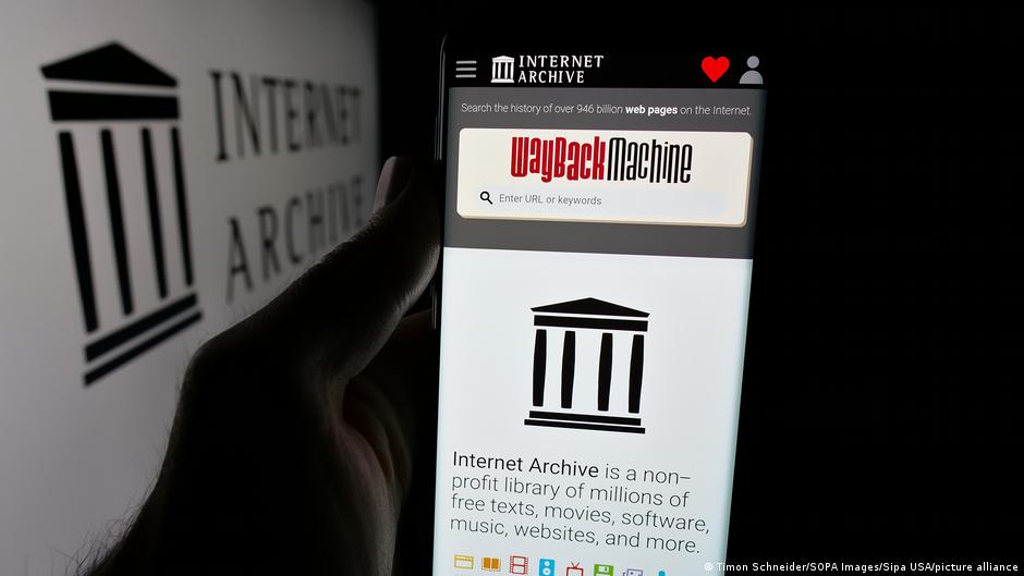 76821646 403.jpg Deutsche Welle архив