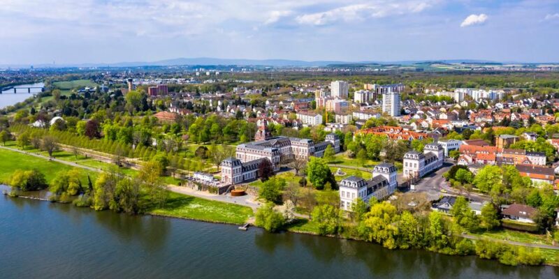 76844790 403.jpg Deutsche Welle Ханау