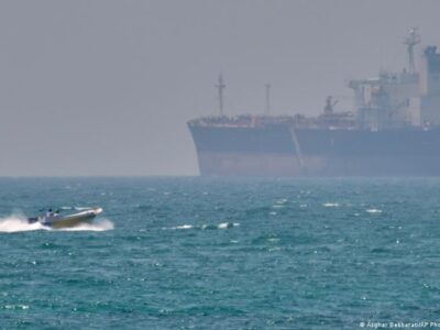 76846316 403 1.jpg 1 Deutsche Welle Ормузский пролив