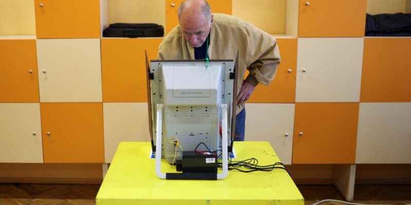 76846641 403.jpg Deutsche Welle выборы в Болгарии, Румен Радев