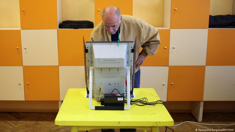 76846641 403.jpg Deutsche Welle выборы в Болгарии, Румен Радев