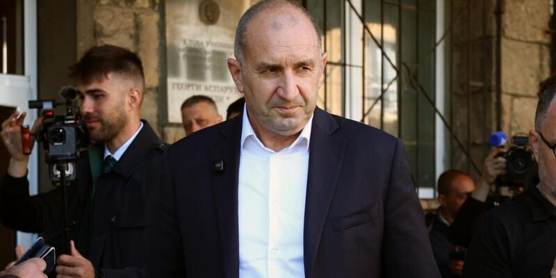 76850236 403.jpg Deutsche Welle Румен Радев