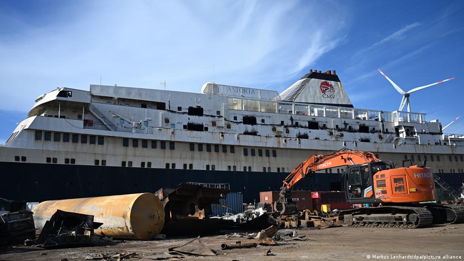 76958451 403.jpg Deutsche Welle "дружба народов", ГДР