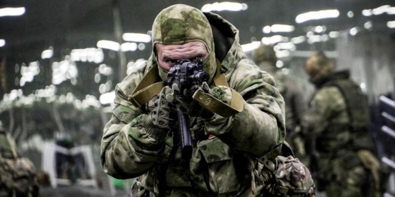 6 декабря 2022 года в Ростове добровольцы проходят военные учения