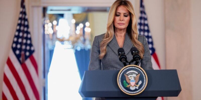 de099100 3446 11f1 8606 05fe34b06e1b.jpg Новости BBC Мелания Трамп