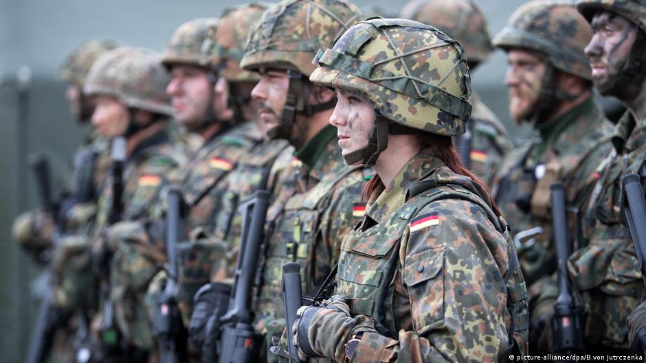 46105670 403.jpg Deutsche Welle военная служба, немцы