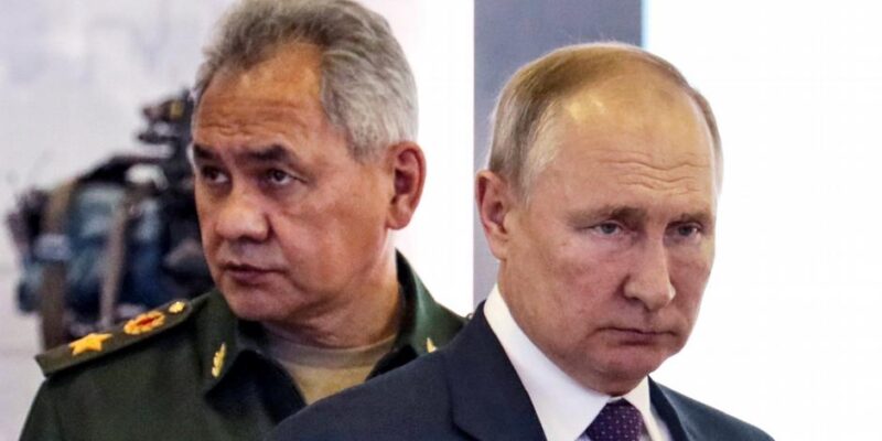 Журналист Роман Анин: Шойгу - дестабилизирующий фактор для власти Путина 1 58962381 403.jpg Deutsche Welle Роман Анин, Сергей Шойгу